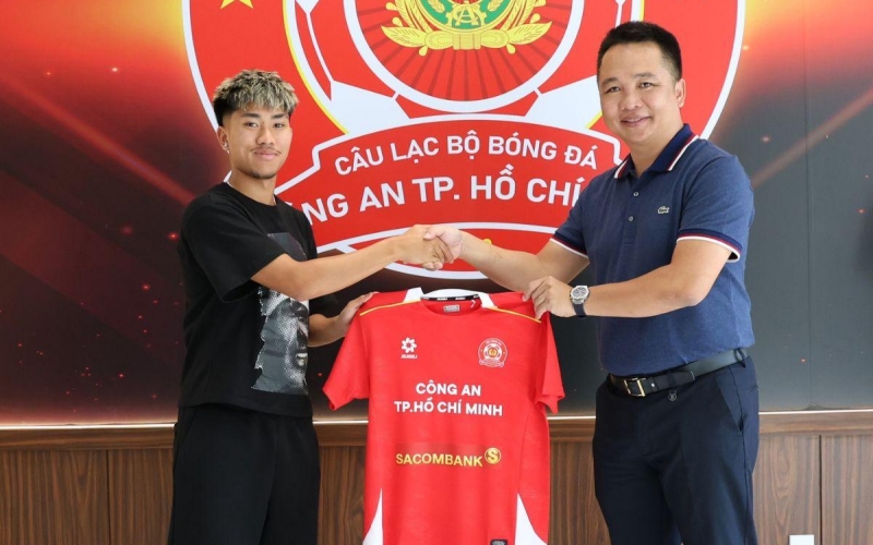 CHÍNH THỨC: Thần đồng Việt kiều Úc cập bến V. League