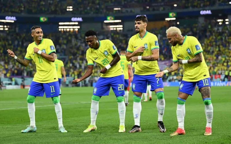 Vẫn cay cú vì bị loại tại World Cup, sao Brazil ra tuyên bố cực sốc