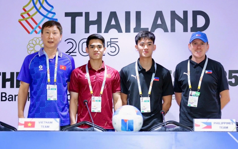 Tiền vệ ngôi sao của Philippines tự tin 'đọc bài' của U22 Việt Nam