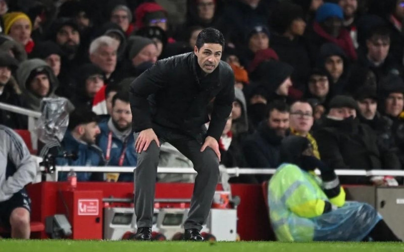 CĐV Liverpool phẫn nộ với hành vi của HLV Mikel Arteta