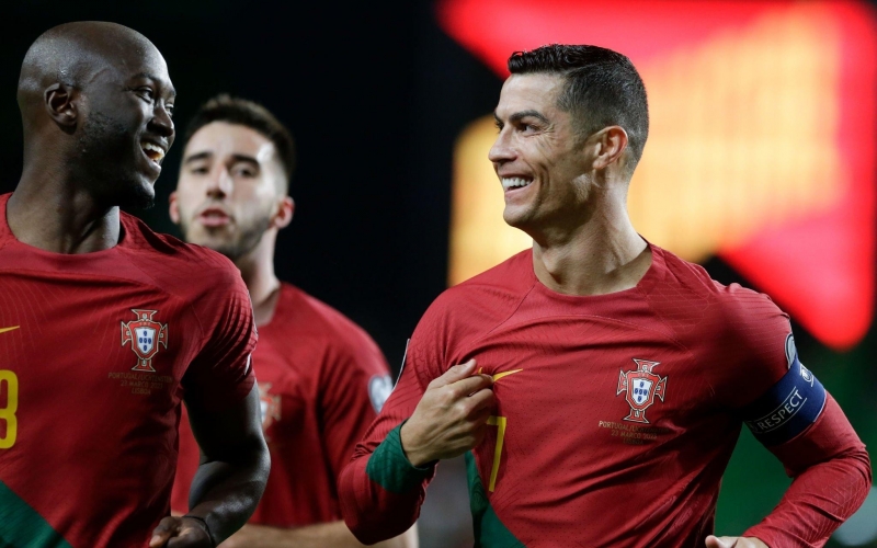 ĐT Bồ Đào Nha công bố danh sách triệu tập: Ronaldo và nhà vô địch