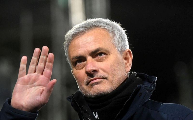 Mourinho xác nhận khả năng giải nghệ sau chung kết C2 với Roma