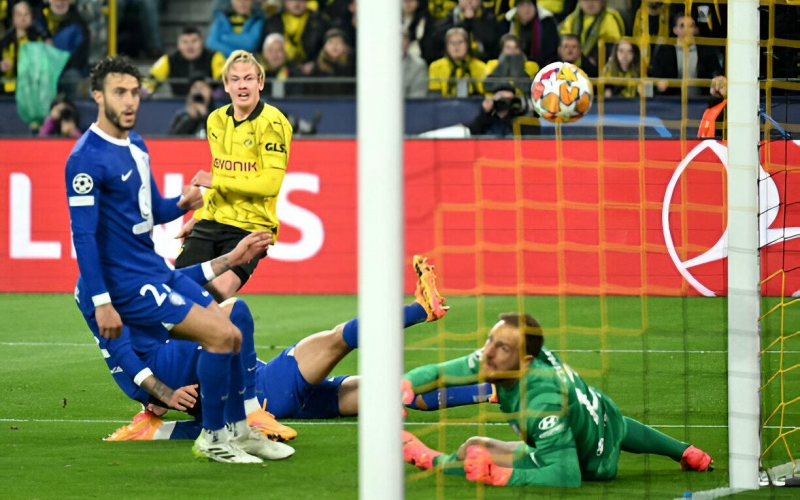 Trực tiếp Dortmund 2-0 Atletico Madrid: Bàn nhân đôi cách biệt