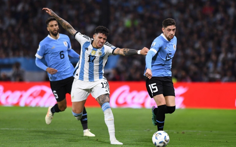 Trực tiếp Uruguay 0-0 Argentina: Thế trận chặt chẽ