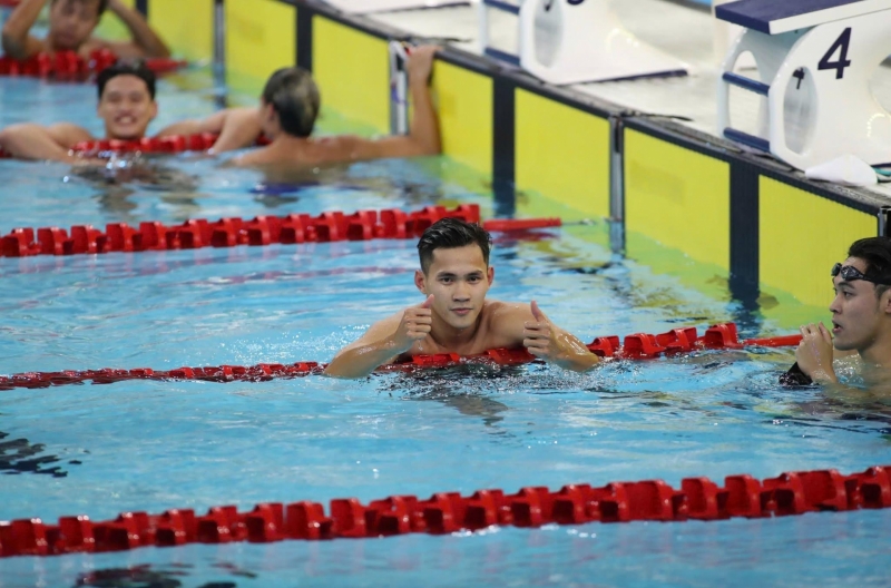 'Hoàng tử ếch' Việt Nam xuất sắc bảo vệ thành công HCV