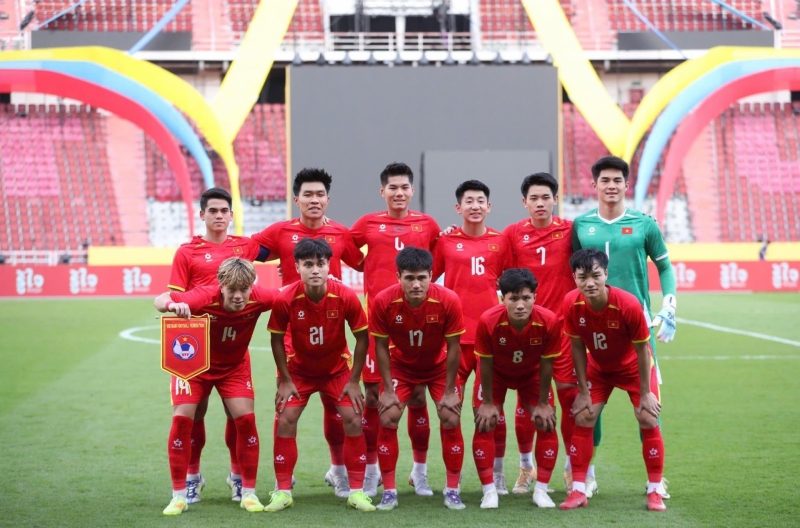 HLV Kim Sang Sik muốn ngôi sao số 1 U22 Việt Nam ra nước ngoài thi đấu