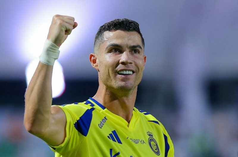 Ronaldo tỏa sáng, giúp HLV Pioli có chiến thắng đầu tay tại Al Nassr