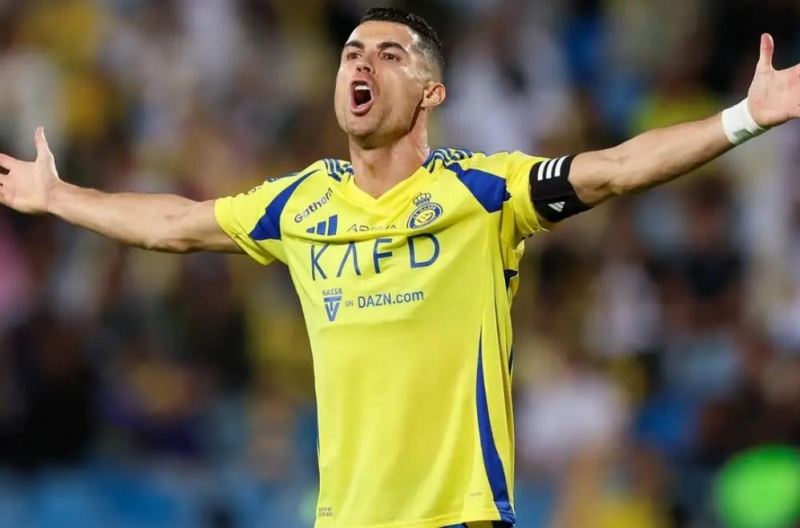 Ronaldo và Mane tỏa sáng, Al Nassr thắng trận đầu năm 2025