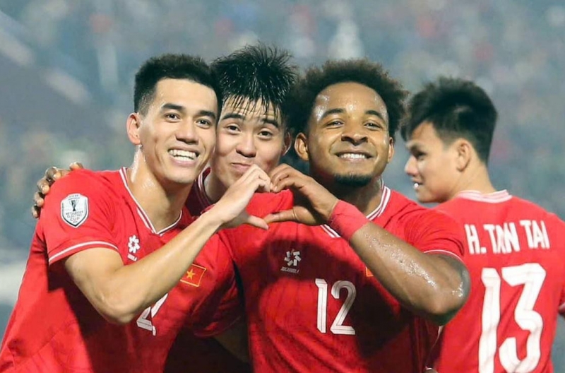 Người hâm mộ phản đối dữ dội đội hình tiêu biểu AFF Cup 2024