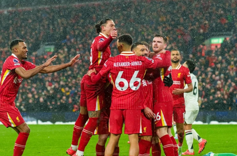 Liverpool nhận lợi thế cực lớn ở bán kết lượt về Carabao Cup với Tottenham