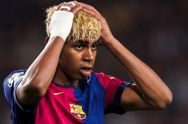 Nguy cơ bị cấm đá Champions League mùa tới, Barca nói gì?