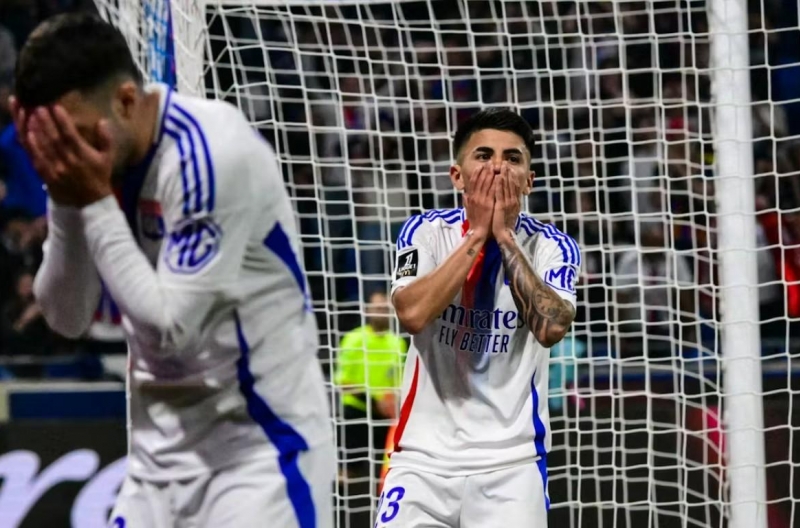 Cú sốc lớn: Gã khổng lồ nước Pháp bị giáng xuống Ligue 2