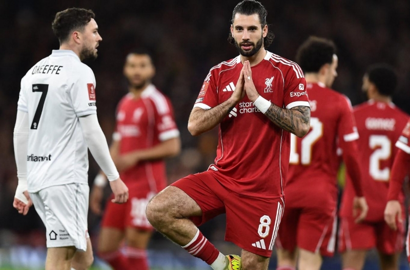 Thắng đậm Barnsley, Liverpool giành quyền vào vòng 4 FA Cup