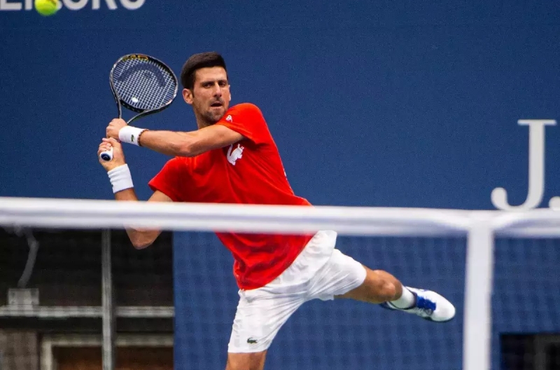 Nước đi bất ngờ của Djokovic trước thềm Grand Slam đất nện