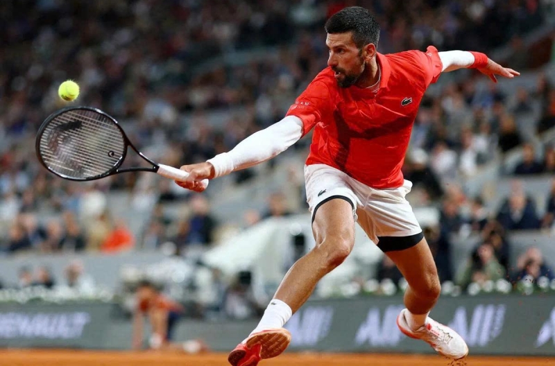 Djokovic phải thi đấu trùng giờ chung kết Champions League