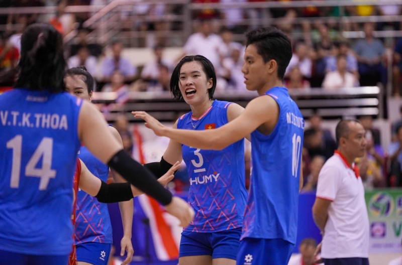 Bóng chuyền nữ Việt Nam từng đánh bại Thái Lan, làm nên lịch sử ở đấu trường khu vực