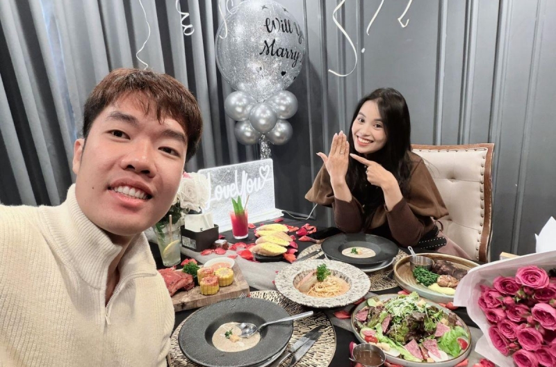 Ngôi sao cầu lông Việt Nam cầu hôn mỹ nhân bắn cung, 'tình bể bình' ai cũng phải xiêu lòng