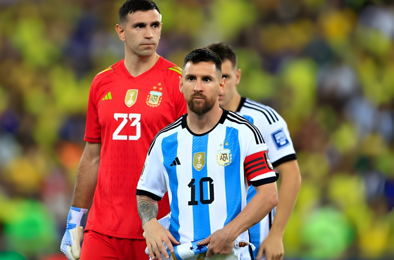 Lộ diện cầu thủ Argentina 'mệt mỏi' khi thấy Messi giành FIFA The Best
