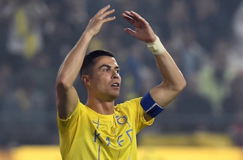 Vừa ghi 2 bàn, Ronaldo lại nhận tin cực buồn tại Al Nassr