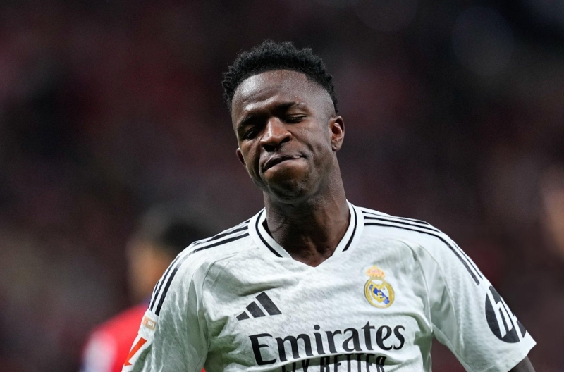 Real Madrid nhận tin cực buồn từ Vinicius Jr trước thềm đại chiến Liverpool