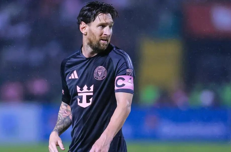 Messi gửi thông điệp đầy cảm xúc sau màn trình diễn siêu hạng