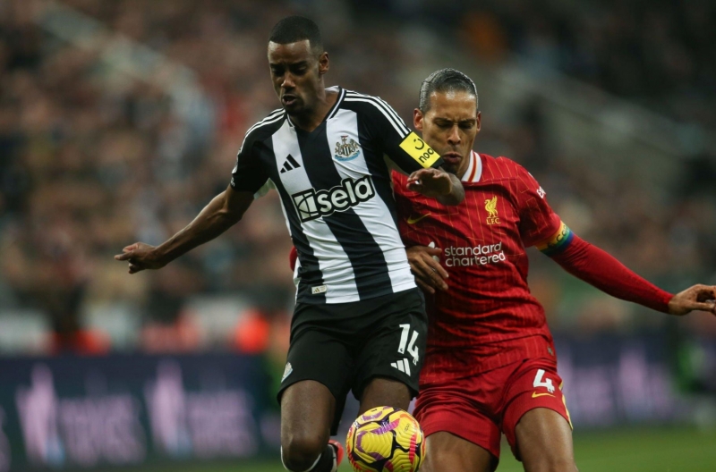 Trực tiếp Liverpool vs Newcastle, 3h15 ngày 27/2/2025