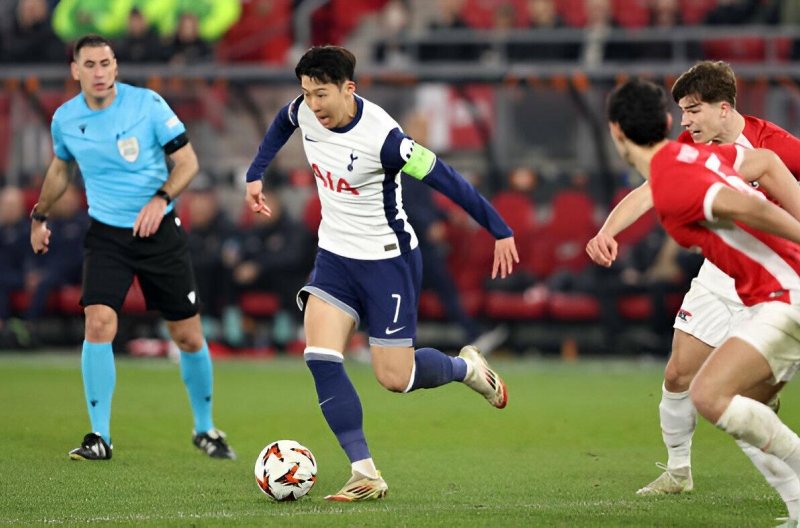 Phản lưới tai hại, Tottenham thua 'muối mặt' tại Cúp C2