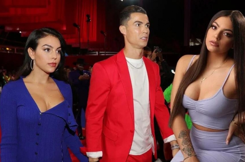 Gái lạ tố Ronaldo ngoại tình: 'Anh ta nói muốn xem vòng 3 của tôi ngoài đời thực'