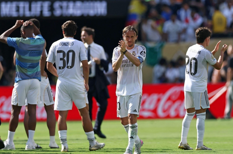 Sau Modric, thêm 1 ngôi sao Real Madrid tạm biệt đội bóng