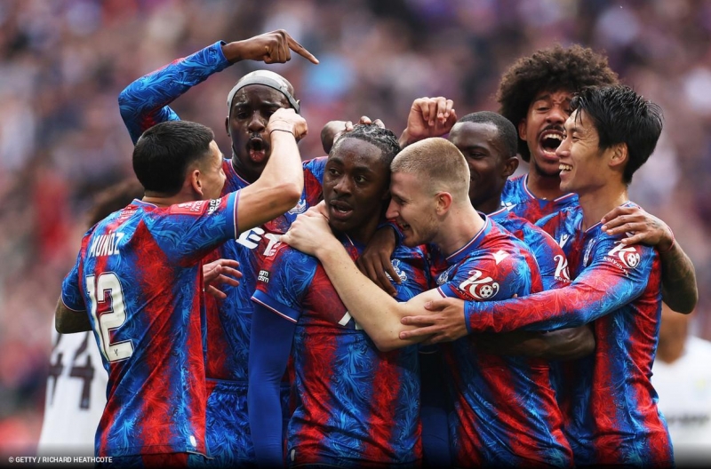 CHÍNH THỨC: Crystal Palace bị loại khỏi Cúp C2, lộ diện đội NHA thay thế