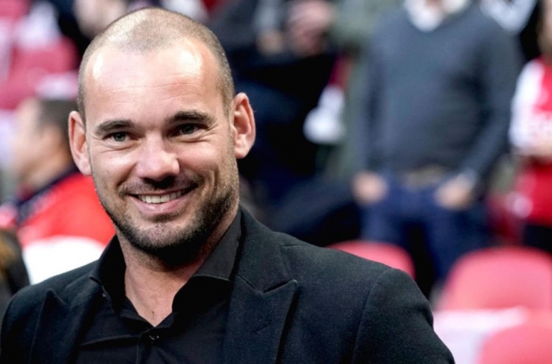 Sneijder ca ngợi Xabi Alonso, chỉ ra điều khó khăn tại Real Madrid