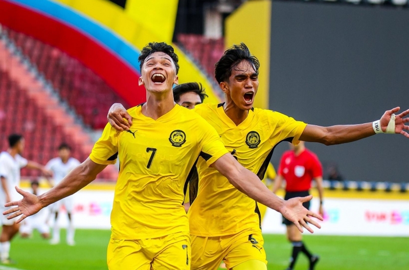 U22 Malaysia ra 'chiêu lạ', hẹn U22 Việt Nam đại chiến nảy lửa