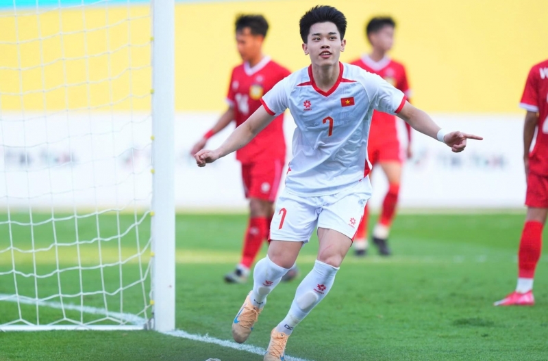 Báo Malaysia bất ngờ e ngại: 'U22 Việt Nam quá mạnh'