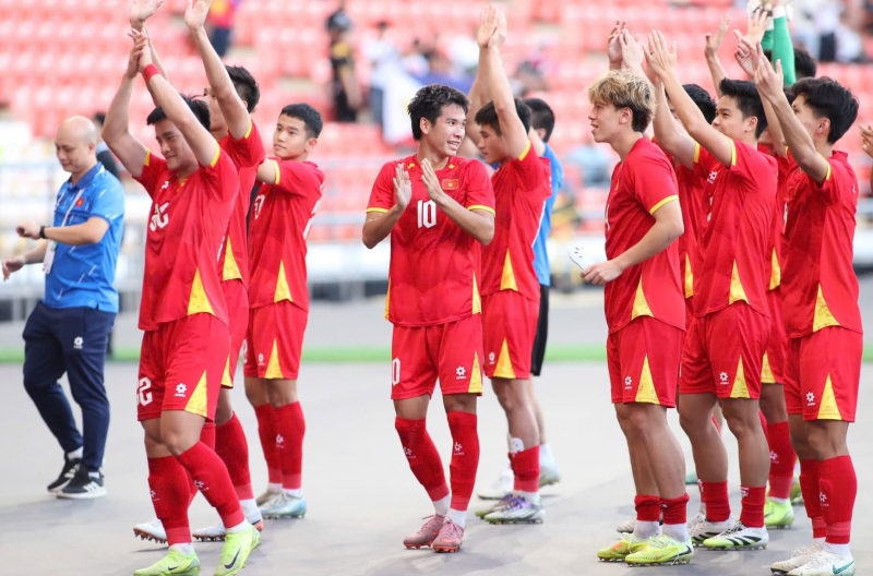 CĐV Thái Lan kinh ngạc vì U22 Việt Nam thắng đẹp Philippines