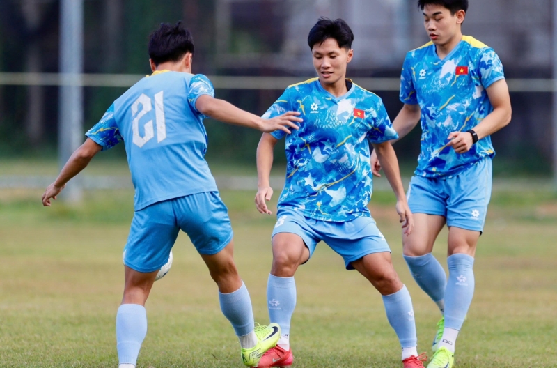 Sao U22 Việt Nam khẳng định không bắt tay Malaysia để loại Indonesia