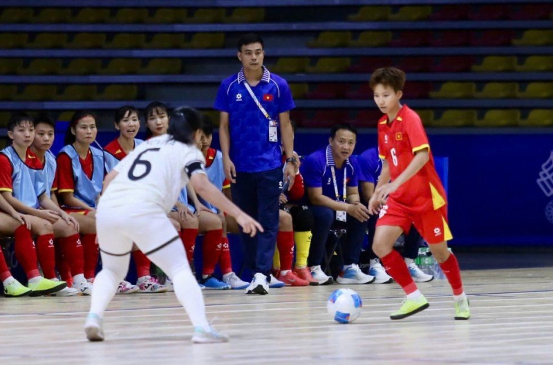 HLV futsal nữ Việt Nam chỉ thẳng lý do giành được HCV SEA Games