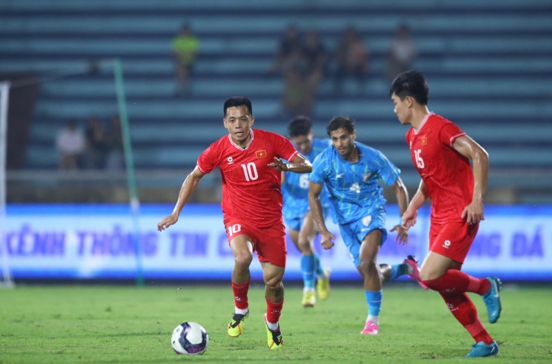 Ra quân tại AFF Cup, ĐT Việt Nam nhận luôn tin quan trọng