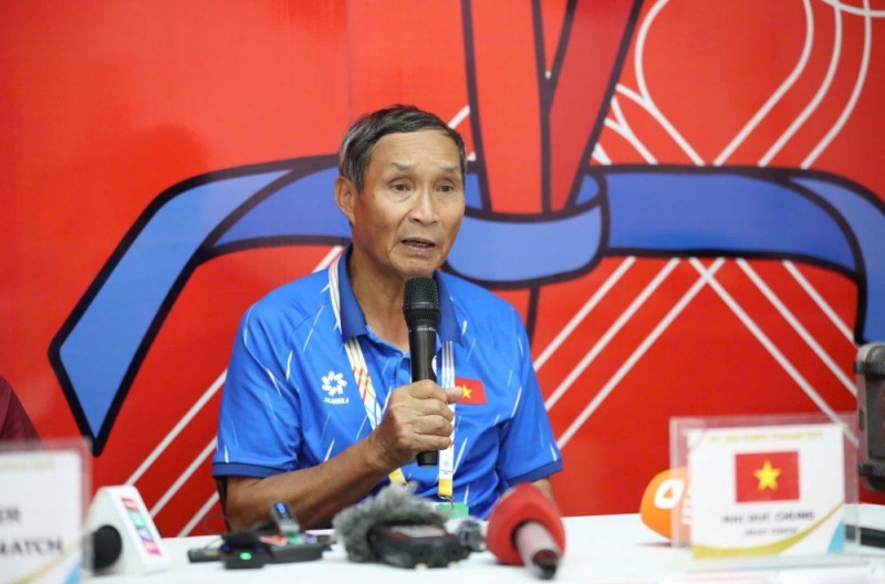 HLV tuyển Việt Nam hướng tới kỷ lục không tưởng ở SEA Games