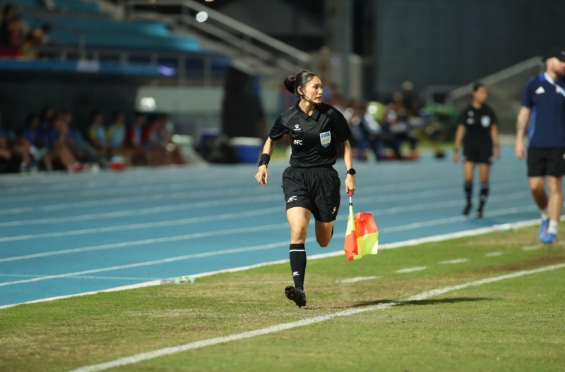 Trọng tài cướp bàn thắng của Việt Nam có phản ứng bất ngờ trên MXH