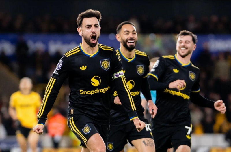 Bruno Fernandes tạo dấu mốc hiếm, sánh ngang Salah ở Ngoại hạng Anh