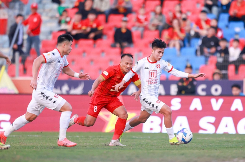 Trực tiếp Hải Phòng 0-0 Hà Tĩnh: Đội khách nhỉnh hơn