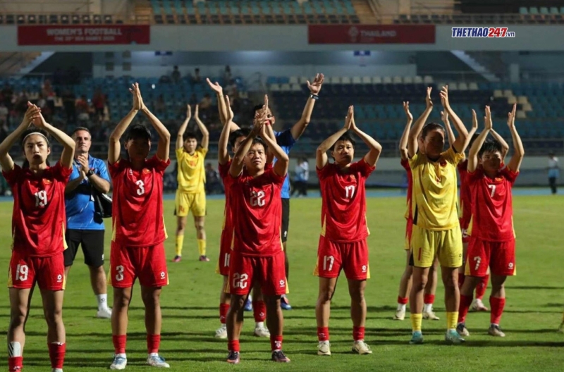 ĐT nữ Việt Nam giành HCB SEA Games 33: Hãy cứ ngẩng cao đầu!