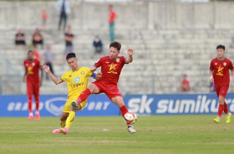 Trực tiếp Thanh Hóa 1-1 Hà Tĩnh: VAR từ chối siêu phẩm!