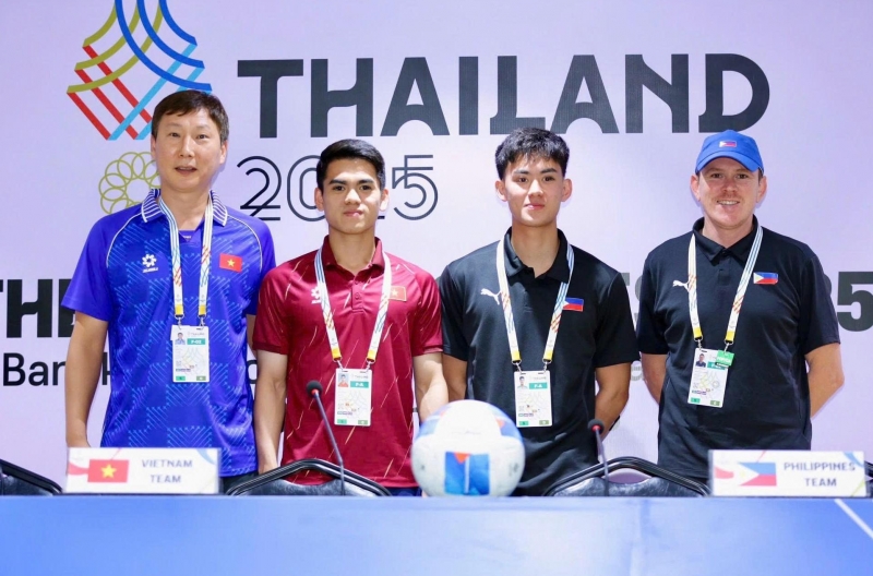 Tiền vệ ngôi sao của Philippines tự tin 'đọc bài' của U22 Việt Nam