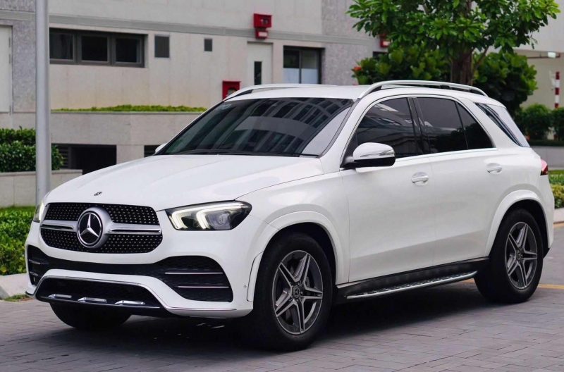 Bất ngờ giá chào bán của xe sang Mercedes-Benz GLE 450 2021 sau 3 năm lăn bánh