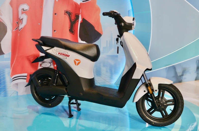Yadea Vekoo - Xe máy điện giá rẻ cho học sinh với loạt tính năng thông minh