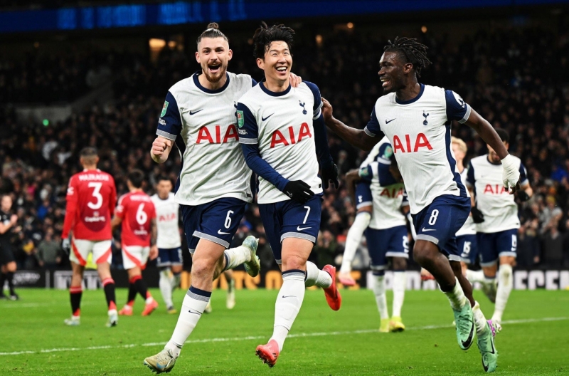 Rượt đuổi kịch tính, Tottenham hạ MU tại Carabao Cup