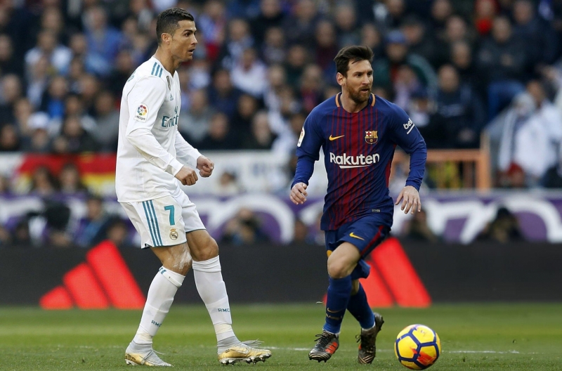 Ronaldo tiết lộ bất ngờ, hẹn ngày tái ngộ Messi