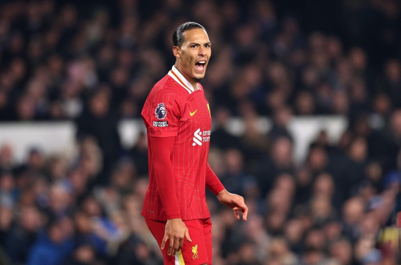 Van Dijk chỉ ra người 'châm ngòi' vụ ẩu đả tại derby Merseyside