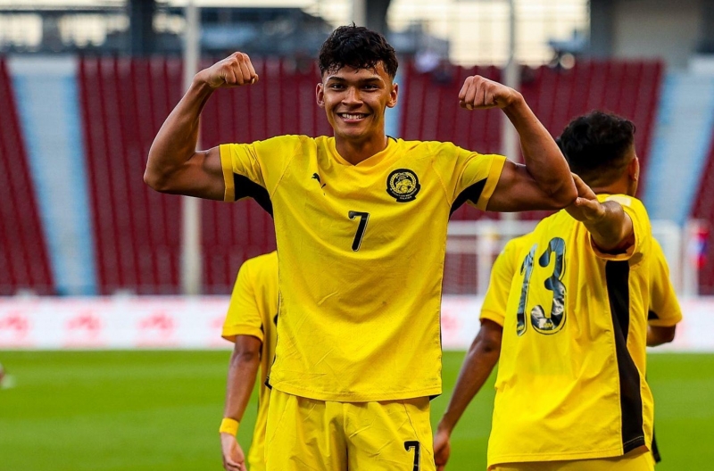 Cầu thủ Malaysia bất ngờ về nước sát ngày đầu U22 Việt Nam